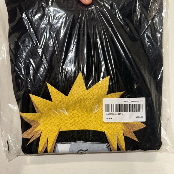 DARC SPORT X NARUTO “NARUTO UZUMAKI” (1ST EDTION COLLAB) (BLACK SHIRT - Picture 7 of 7